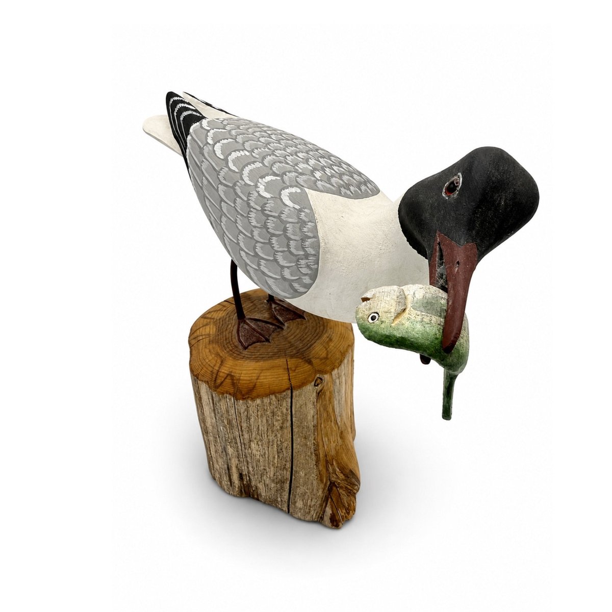 Feeding Tern Carving - HV Shourds Hunting & Wildlife Decoys Atlantic Rancher Company