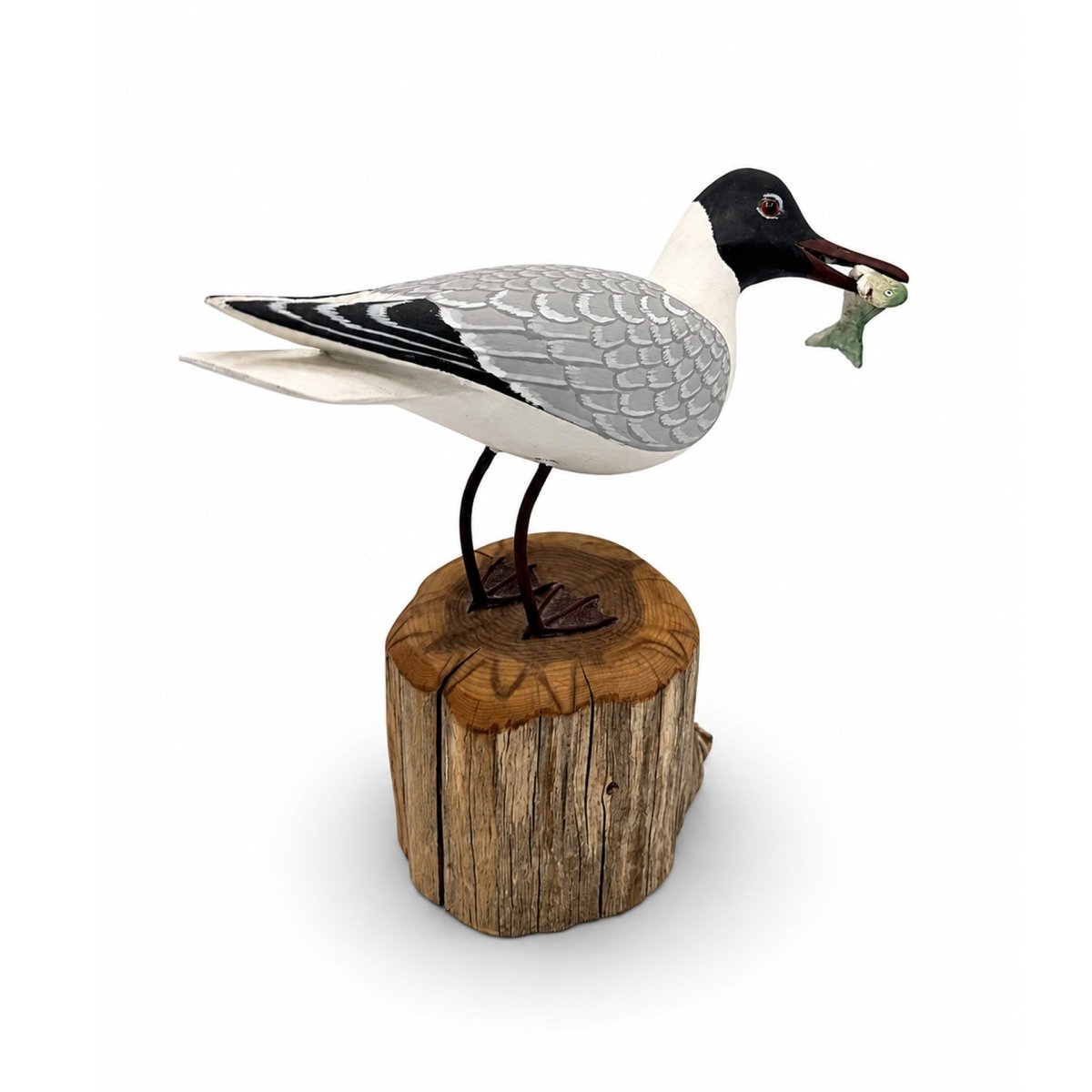 Feeding Tern Carving - HV Shourds Hunting & Wildlife Decoys Atlantic Rancher Company